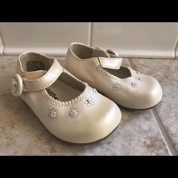 Infant Girls Dressy Shoes - Picture 1 of 5